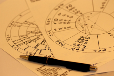 Questions fréquentes sur les cours d’astrologie